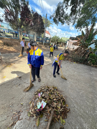 Trường TH Nam Ban II thực hiện nghiêm chỉ đạo Tết Dương lịch 2026 của sở GD&ĐT Tỉnh Lâm Đồng