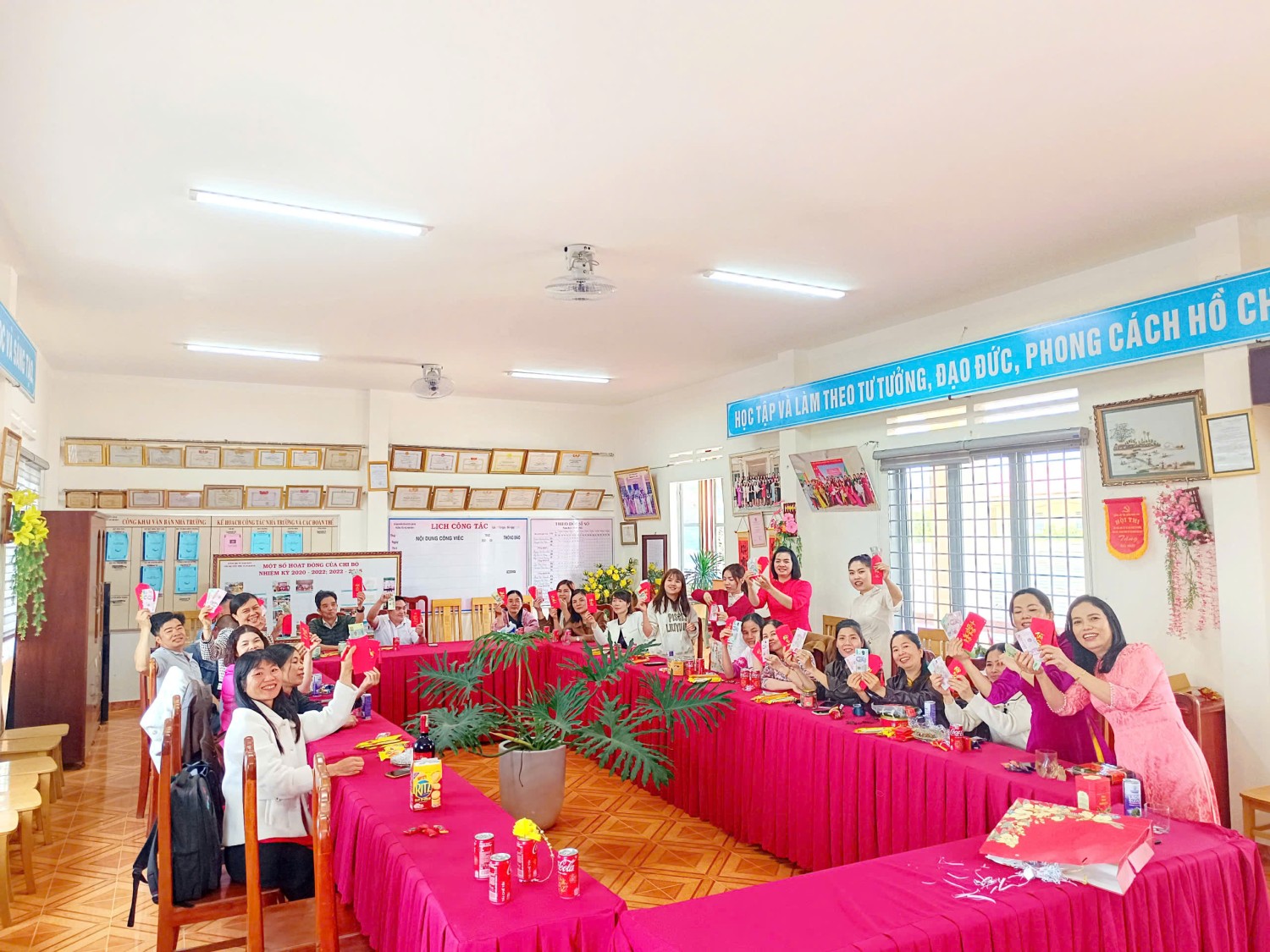 KHAI XUÂN RỘN RÀNG – KHỞI ĐẦU THẮNG LỢI TẠI TRƯỜNG TH NAM BAN II